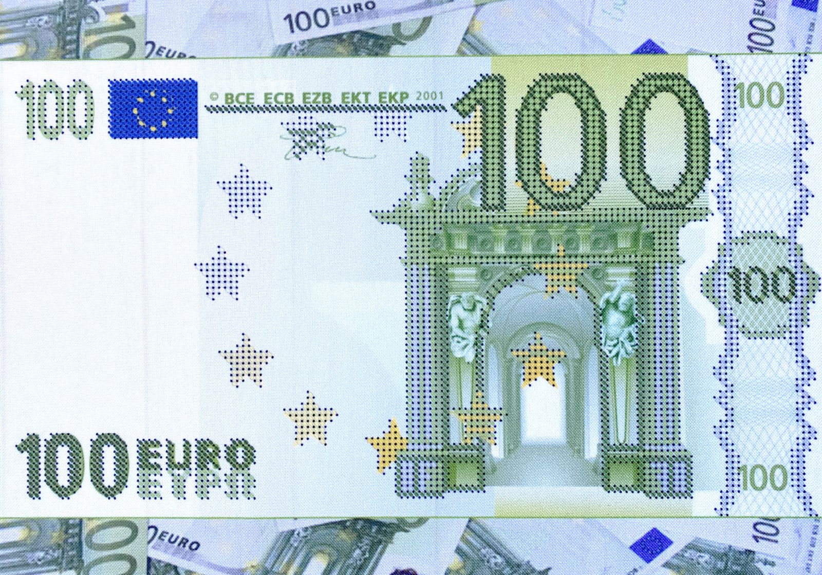 100 Евро